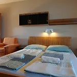 Club218 Wellness Apartment