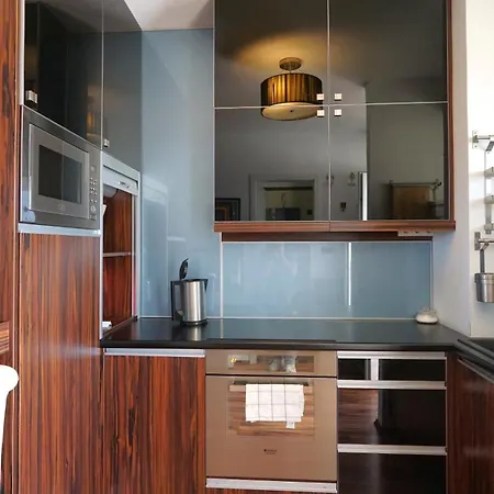Club218 Wellness Apartman Siófok