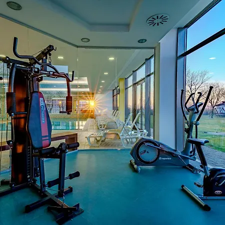 Club218 Wellness Apartamento Siófok